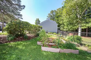 344 Coral Ave, Manchester, NH 03104 - Photo 41