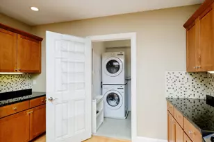 100 Shepard's Cove Rd, Kittery, ME 03904 - Photo 23