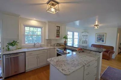 104 North Gate Road, Manchester, NH 03104 - Photo 9