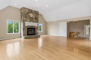532 Pine Hill Rd, Hollis, NH 03049 - Photo 5