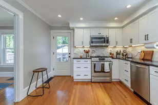 42 Rockingham St, Concord, NH 03301 - Photo 5