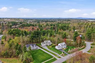 4 Farm Meadows Ln, Londonderry, NH 03053 - Photo 47