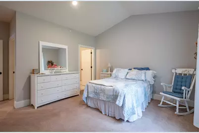 10 Abenaki Circle, Merrimack, NH 03054 - Photo 15