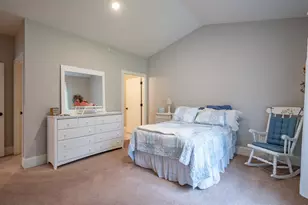 10 Abenaki Cir, Merrimack, NH 03054 - Photo 15
