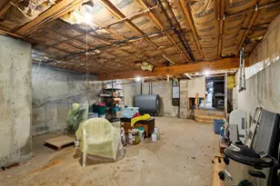 8 Maplewood Ave, Goffstown, NH 03045 - Photo 39