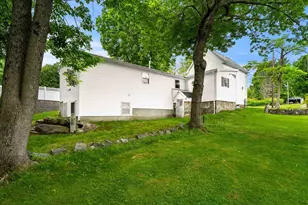 8 Maplewood Ave, Goffstown, NH 03045 - Photo 35