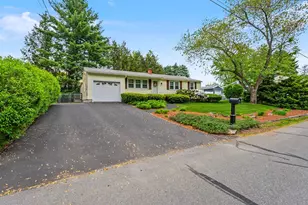 14 Upstone Dr, Nashua, NH 03063 - Photo 39
