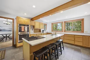 5 Pinecrest Cir, Bedford, NH 03110 - Photo 17