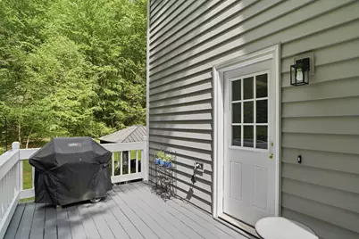 7 Hampshire Drive, Derry, NH 03038 - Photo 53