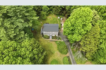7 Hampshire Drive, Derry, NH 03038 - Photo 43