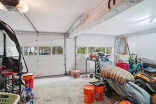 7 Hampshire Dr, Derry, NH 03038 - Photo 37