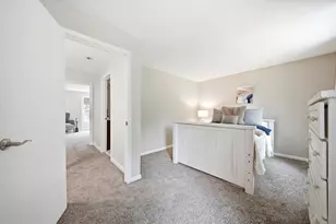 107 Franklin St Ext, Derry, NH 03038 - Photo 21