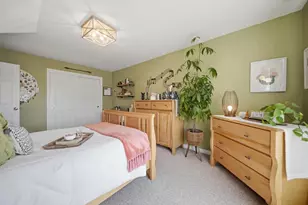 5 Monarch Ct, Hudson, NH 03051 - Photo 37