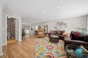 5 Monarch Ct, Hudson, NH 03051 - Photo 13