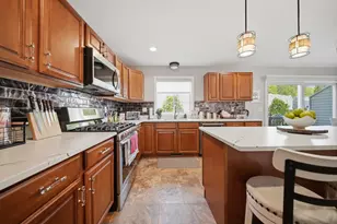 5 Monarch Ct, Hudson, NH 03051 - Photo 23