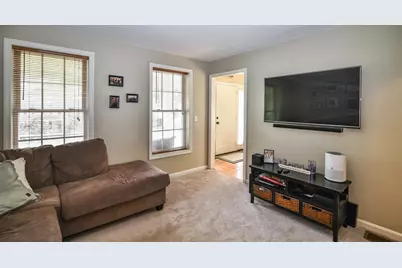 262 Whittington Street, Manchester, NH 03104 - Photo 17