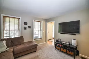 262 Whittington St, Manchester, NH 03104 - Photo 17