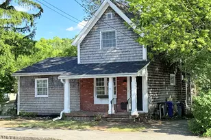 426 Milford St, Manchester, NH 03102 - Photo 1