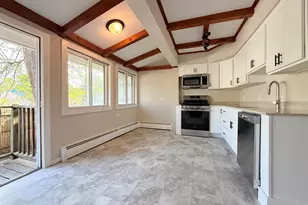 426 Milford St, Manchester, NH 03102 - Photo 5