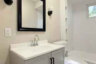 426 Milford St, Manchester, NH 03102 - Photo 21