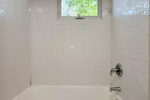 426 Milford St, Manchester, NH 03102 - Photo 23