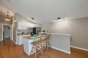 419 N Desmond Dr, Wakefield, NH 03830 - Photo 5
