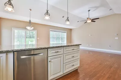 9 Black Forest Circle, Londonderry, NH 03053 - Photo 11