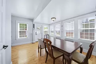 285 Thornton St, Manchester, NH 03102 - Photo 13
