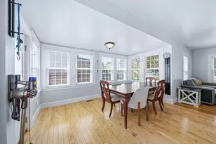 285 Thornton St, Manchester, NH 03102 - Photo 9