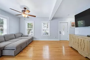 285 Thornton St, Manchester, NH 03102 - Photo 17
