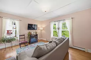 20 Prospect St, Hillsboro, NH 03244 - Photo 17