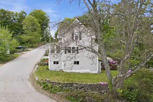 20 Prospect St, Hillsboro, NH 03244 - Photo 57