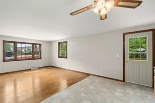87 Belmont Dr, Merrimack, NH 03054 - Photo 9