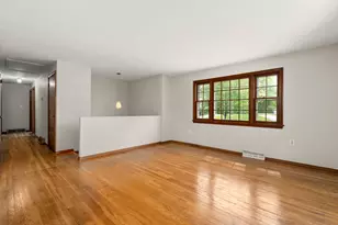 87 Belmont Dr, Merrimack, NH 03054 - Photo 11
