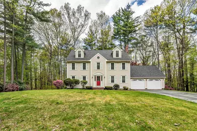 4 Cherokee Court, Londonderry, NH 03053 - Photo 1