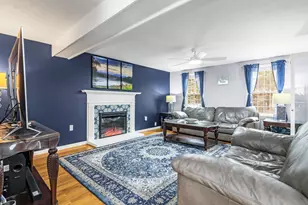 4 Cherokee Ct, Londonderry, NH 03053 - Photo 5