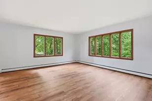 85 Whitney Ave, Manchester, NH 03104 - Photo 13