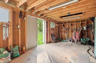 85 Whitney Ave, Manchester, NH 03104 - Photo 41