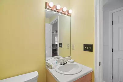 68 Emerald Street, Manchester, NH 03103 - Photo 19