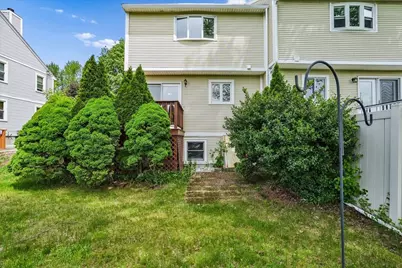 68 Emerald Street, Manchester, NH 03103 - Photo 45