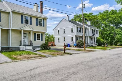 68 Emerald Street, Manchester, NH 03103 - Photo 3