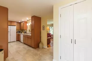 196B Norfolk St, Manchester, NH 03103 - Photo 11