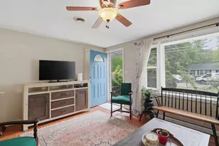 63 Trestle Brook Dr, Nashua, NH 03062 - Photo 5