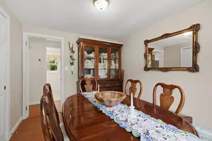 63 Trestle Brook Dr, Nashua, NH 03062 - Photo 13