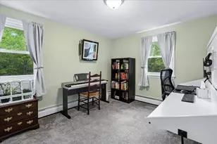 14 Maplewood Dr, Londonderry, NH 03053 - Photo 33