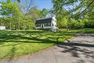 14 Maplewood Dr, Londonderry, NH 03053 - Photo 5