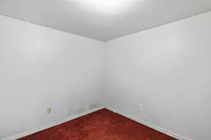 83 Bismark St, Manchester, NH 03102 - Photo 23