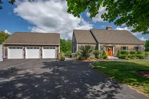 105 Chestnut Hill Rd, Amherst, NH 03031 - Photo 1