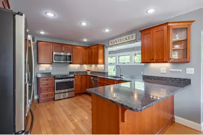 105 Chestnut Hill Road, Amherst, NH 03031 - Photo 11