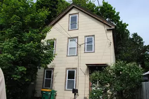 19 Pine St, Rochester, NH 03867 - Photo 1